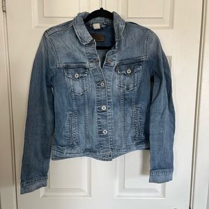 Levi’s Classic Denim Jacket